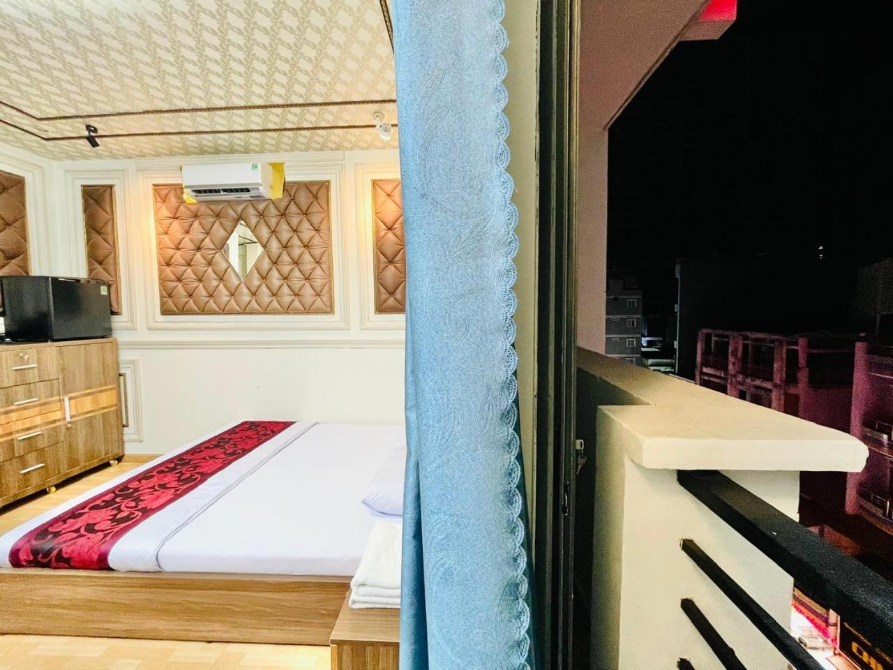 King Hotel Kitchen Ho Chi Minh City Exterior photo