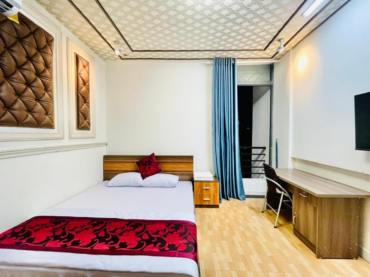 King Hotel Kitchen Ho Chi Minh City Exterior photo